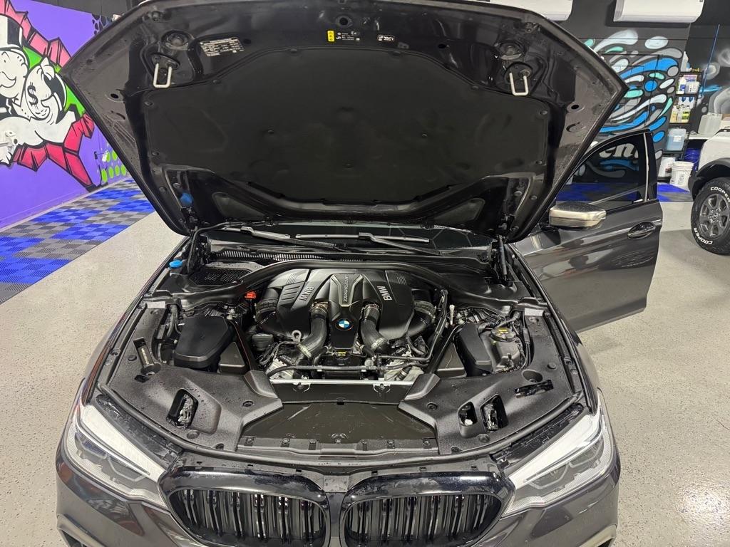 BMW 5-Series M550i xDrive 2019