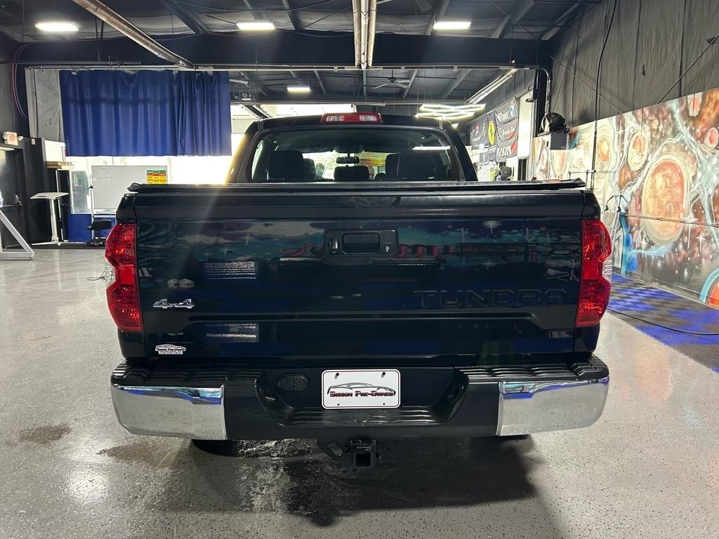 Toyota Tundra SR5 5.7L V8 CrewMax 4WD 2015