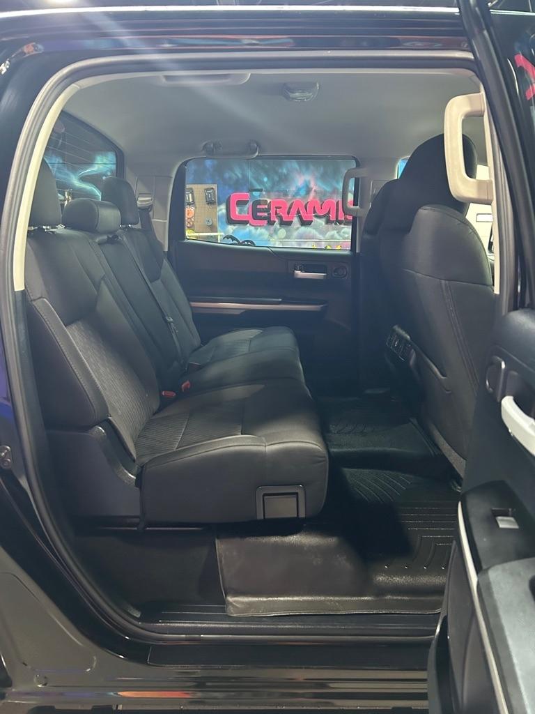 Toyota Tundra SR5 5.7L V8 CrewMax 4WD 2015