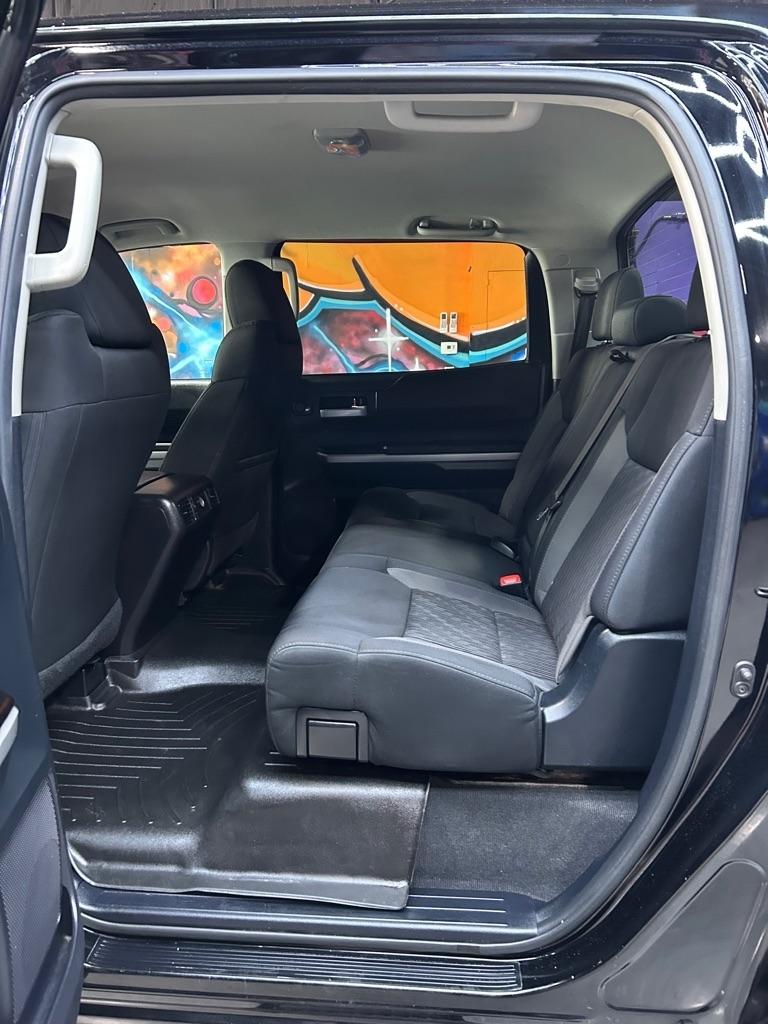 Toyota Tundra SR5 5.7L V8 CrewMax 4WD 2015