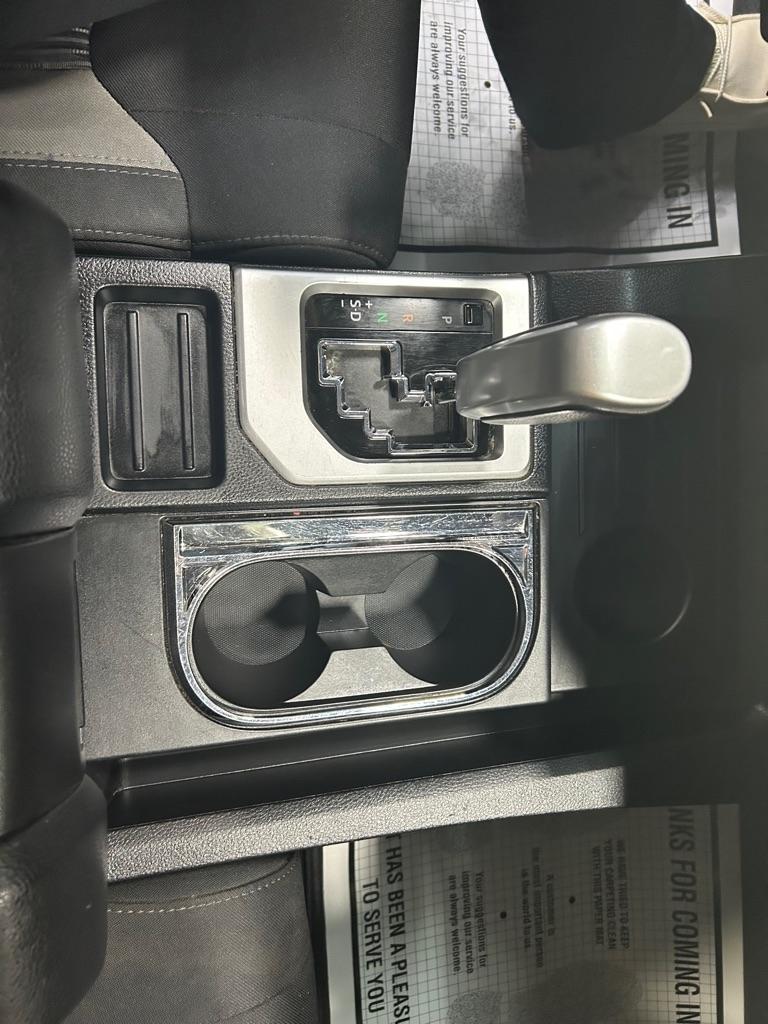 Toyota Tundra SR5 5.7L V8 CrewMax 4WD 2015