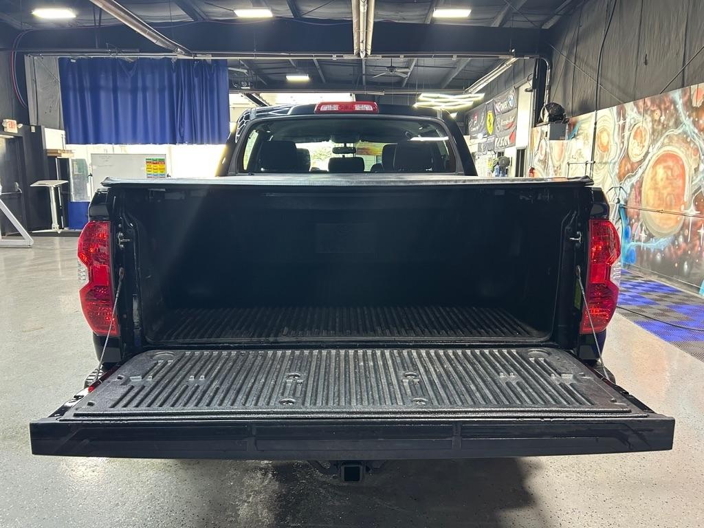 Toyota Tundra SR5 5.7L V8 CrewMax 4WD 2015