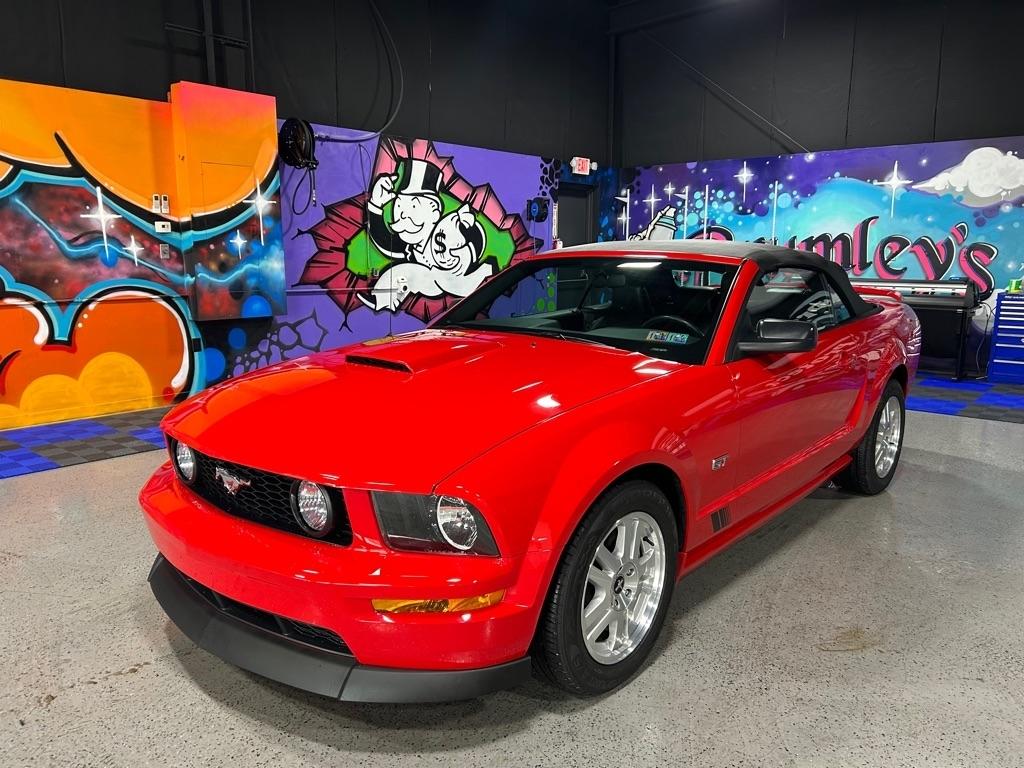 2007 Ford Mustang GT Deluxe Convertible