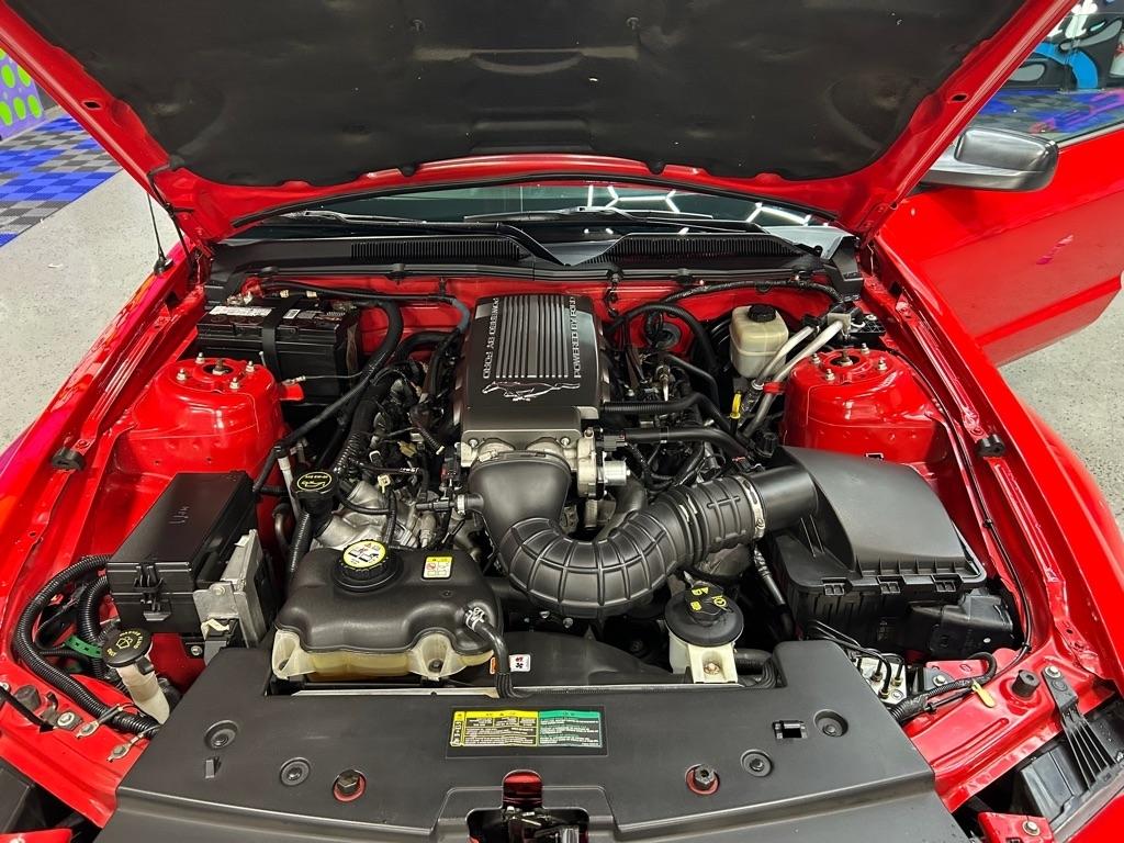 Ford Mustang GT Deluxe Convertible 2007