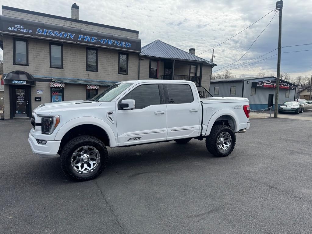 2022 Ford F-150 SuperCrew 139" Lariat 4WD