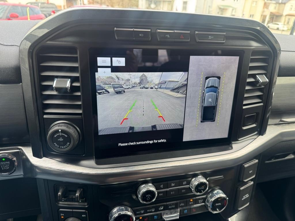 Ford F-150 SuperCrew 139" Lariat 4WD 2022