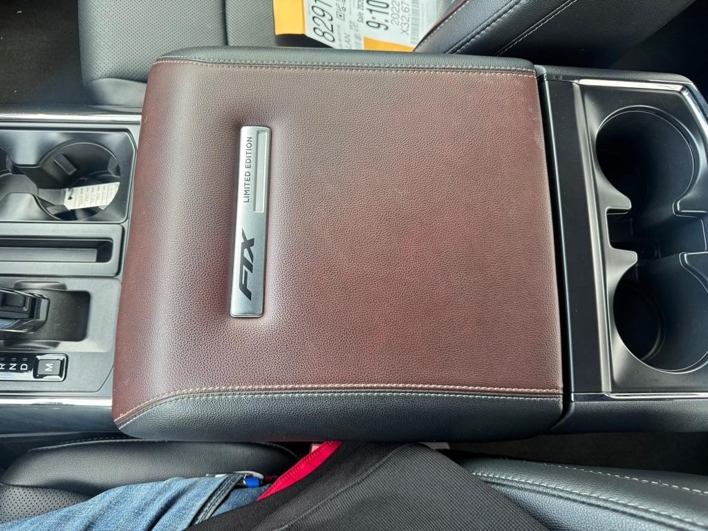 Ford F-150 SuperCrew 139" Lariat 4WD 2022