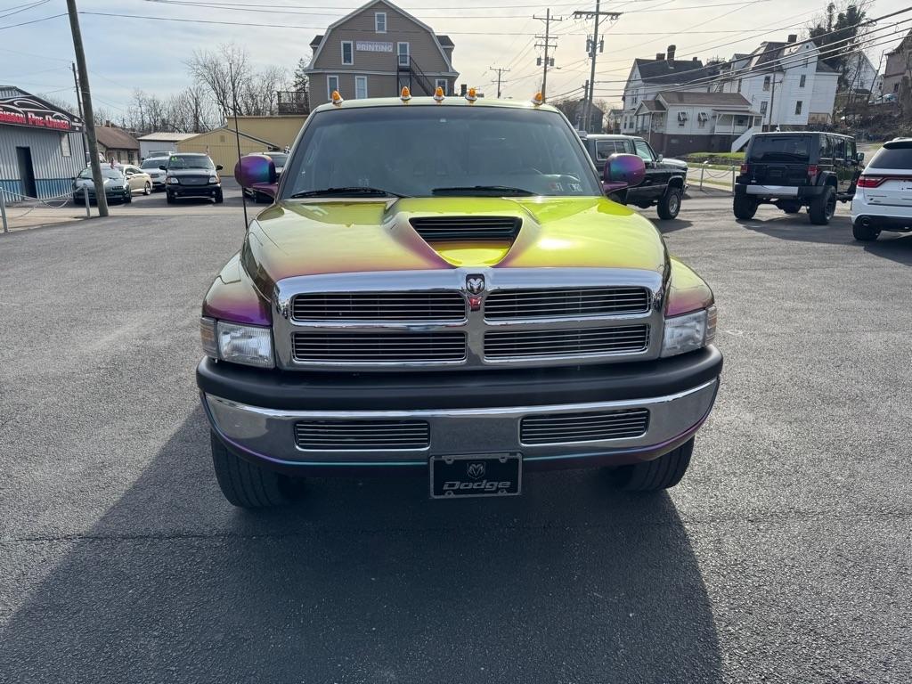 Dodge Ram 1500 ST Club Cab 6.5-ft. Bed 4WD 1997