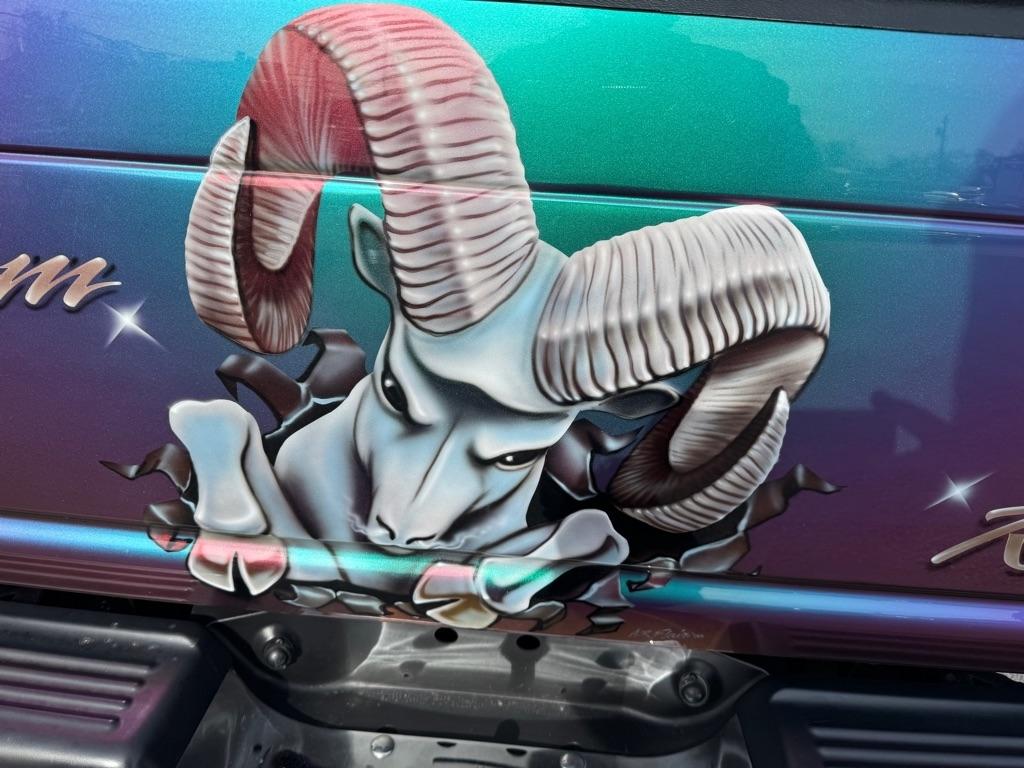 Dodge Ram 1500 ST Club Cab 6.5-ft. Bed 4WD 1997