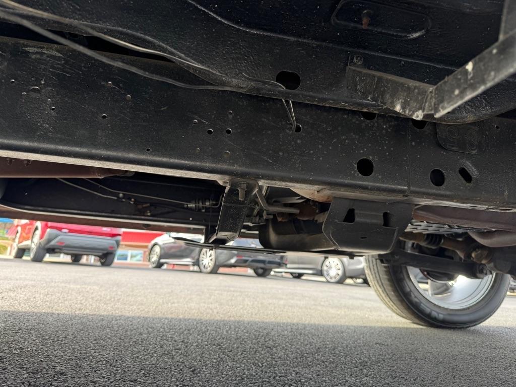 Dodge Ram 1500 ST Club Cab 6.5-ft. Bed 4WD 1997