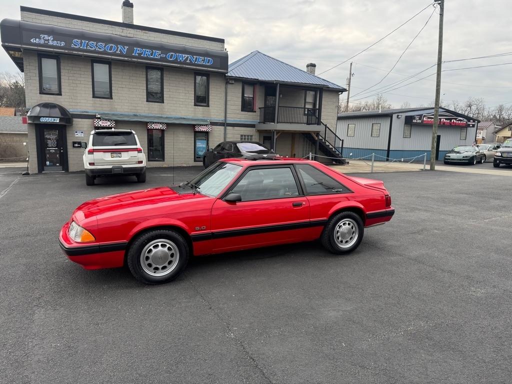 Ford Mustang LX 5.0L hatchback 1990
