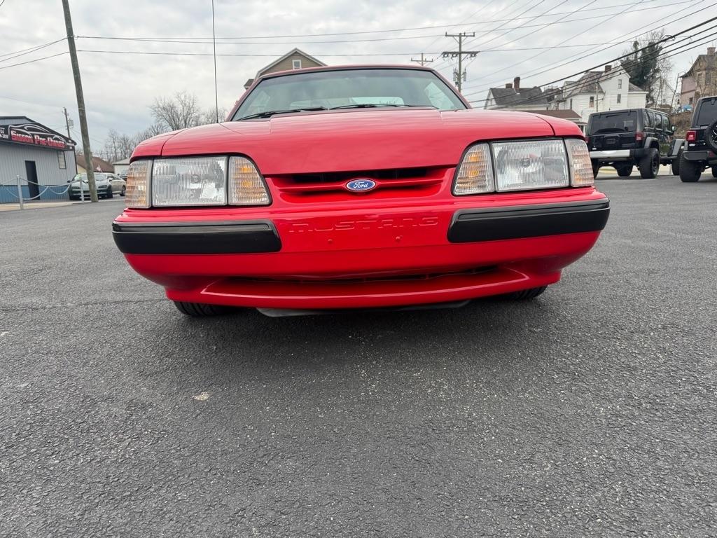 Ford Mustang LX 5.0L hatchback 1990