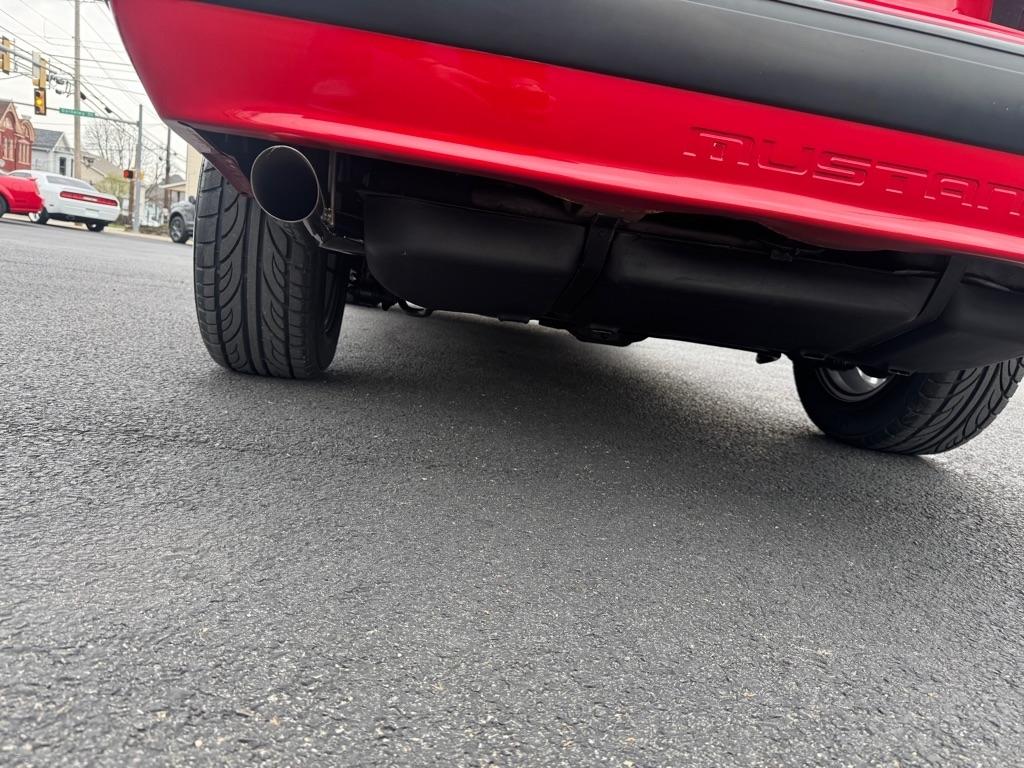 Ford Mustang LX 5.0L hatchback 1990