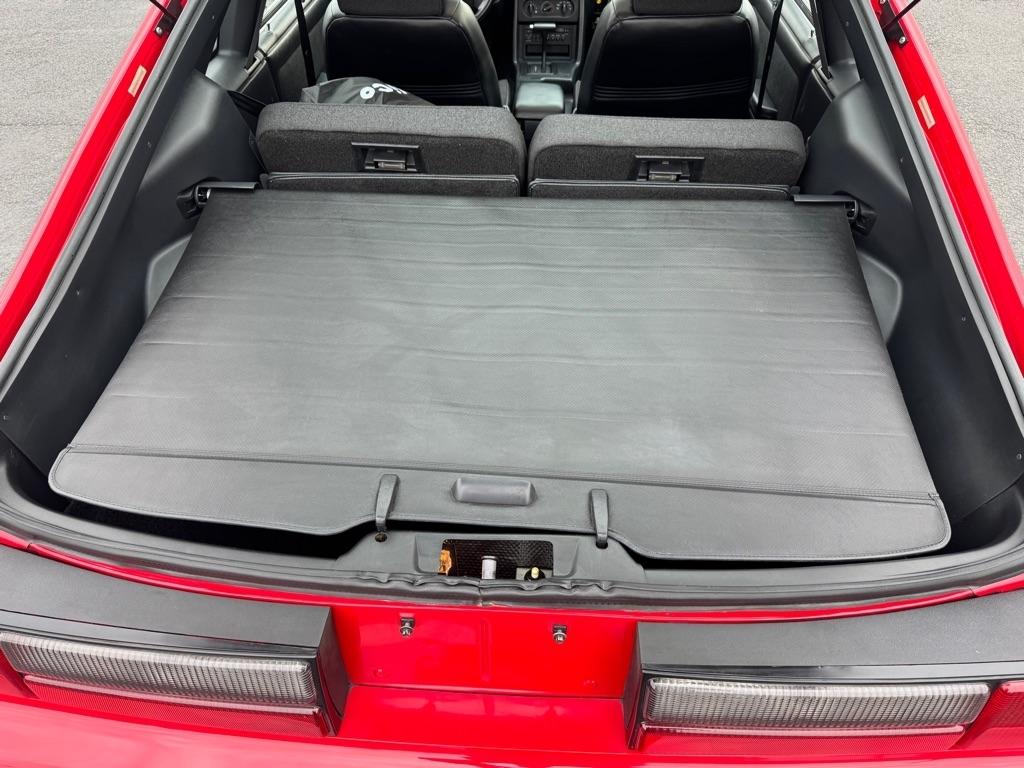 Ford Mustang LX 5.0L hatchback 1990