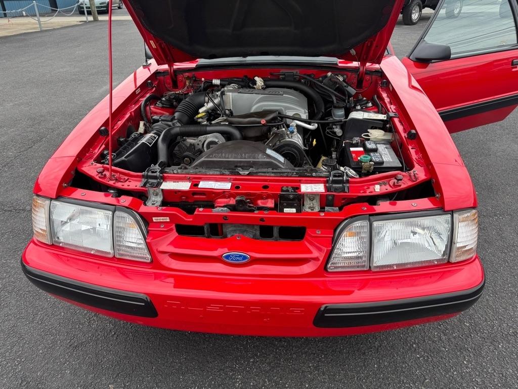 Ford Mustang LX 5.0L hatchback 1990