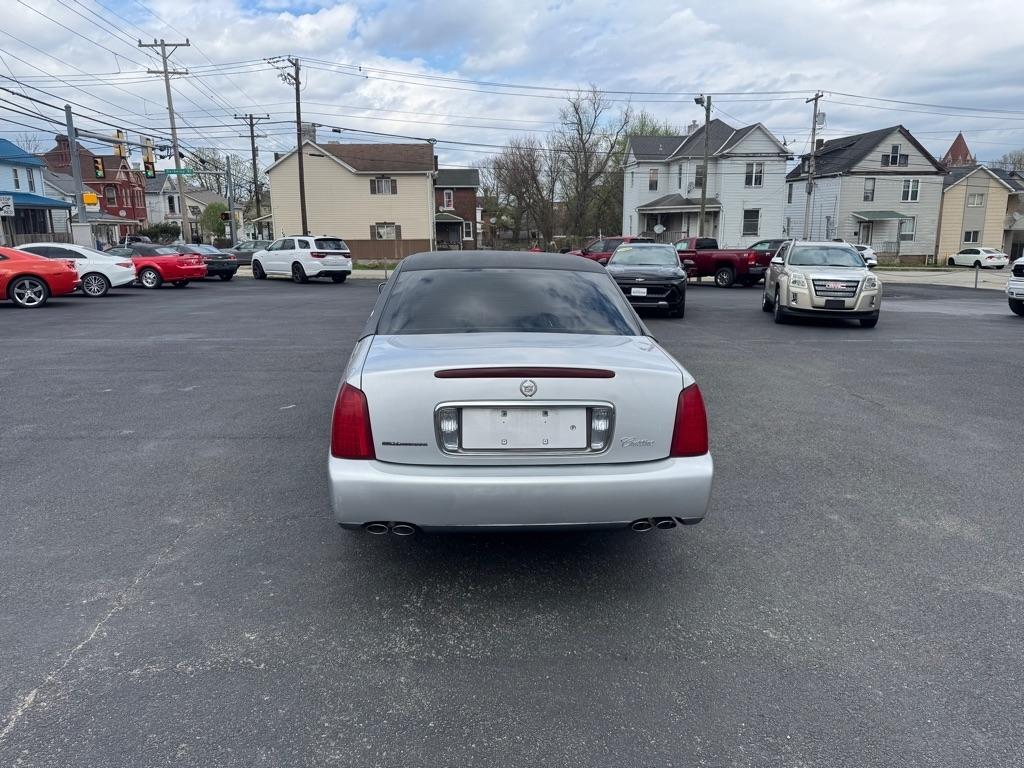 Cadillac DTS Professional 4dr Sdn Limousine 2001