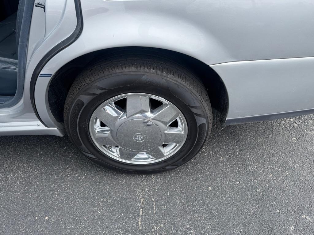 Cadillac DTS Professional 4dr Sdn Limousine 2001