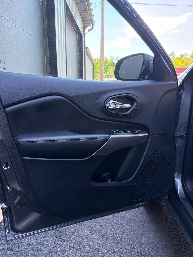 Jeep Cherokee Limited 4WD 2019