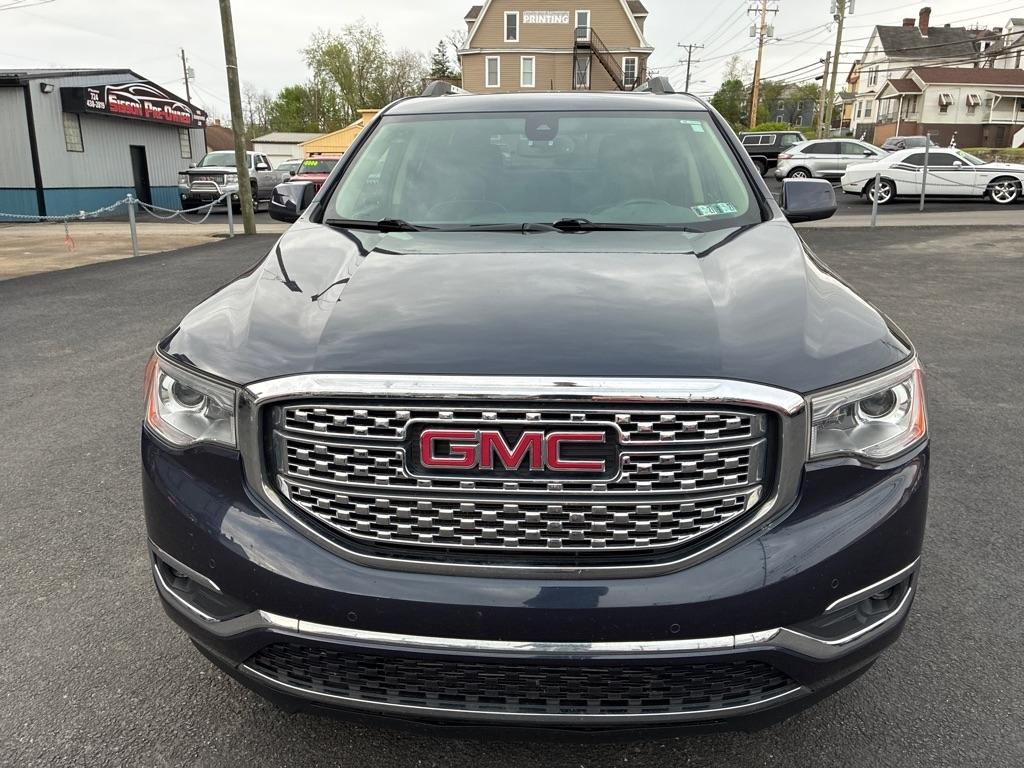 GMC Acadia Denali AWD 2018