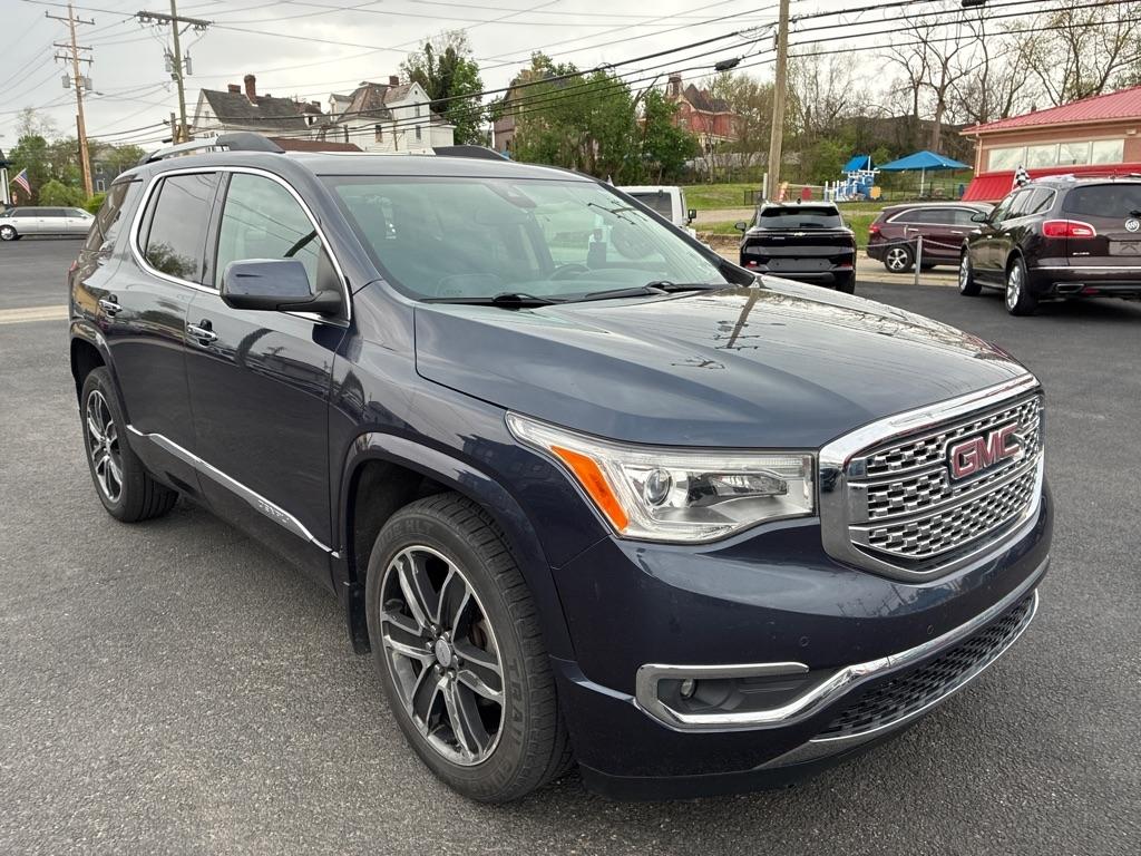 GMC Acadia Denali AWD 2018