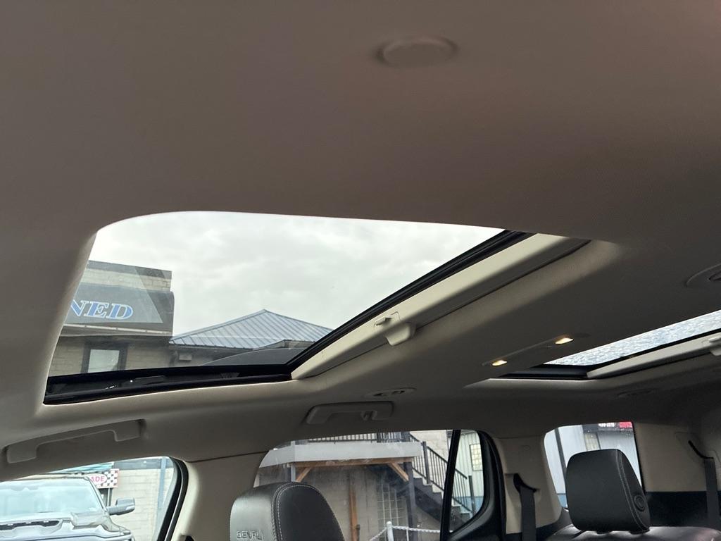 GMC Acadia Denali AWD 2018