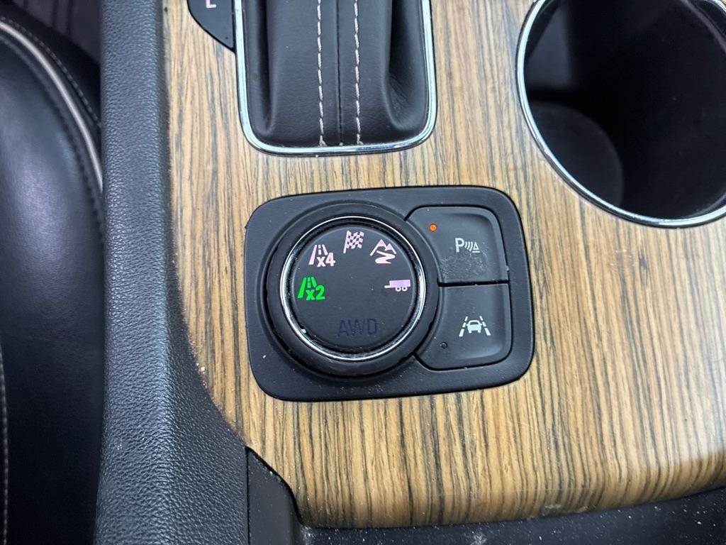 GMC Acadia Denali AWD 2018