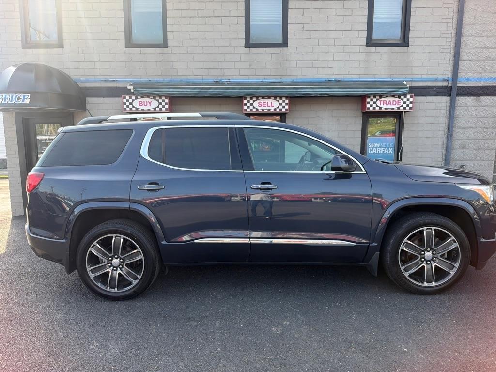 GMC Acadia Denali AWD 2018