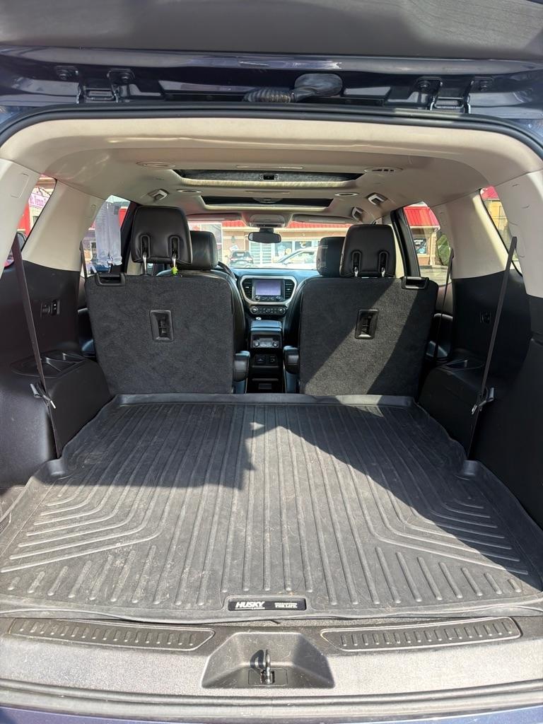 GMC Acadia Denali AWD 2018