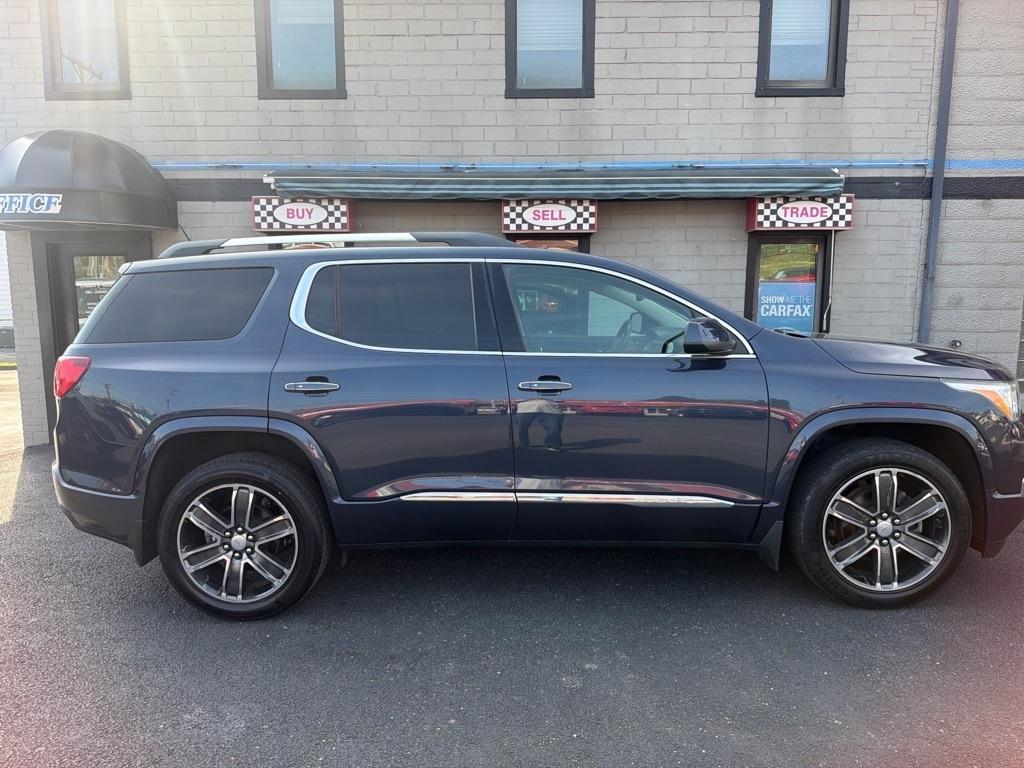 GMC Acadia Denali AWD 2018