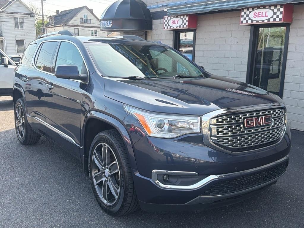 GMC Acadia Denali AWD 2018