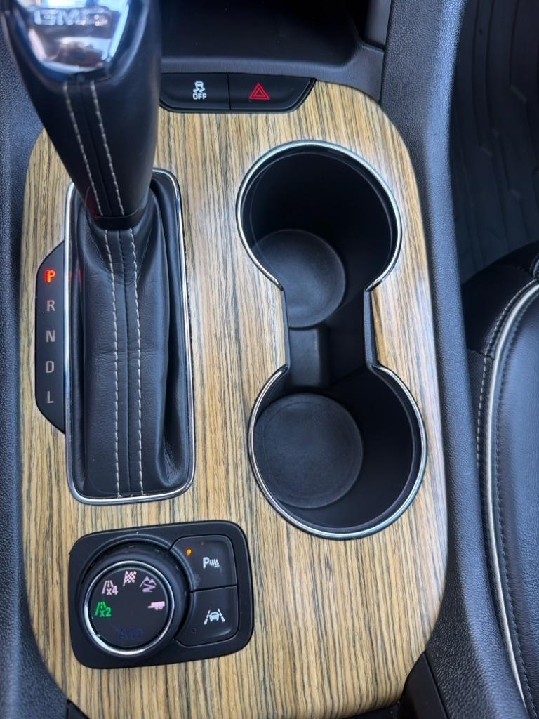 GMC Acadia Denali AWD 2018