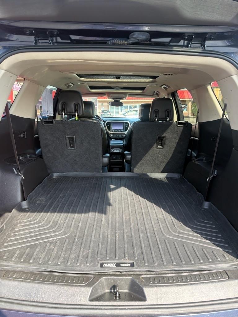 GMC Acadia Denali AWD 2018