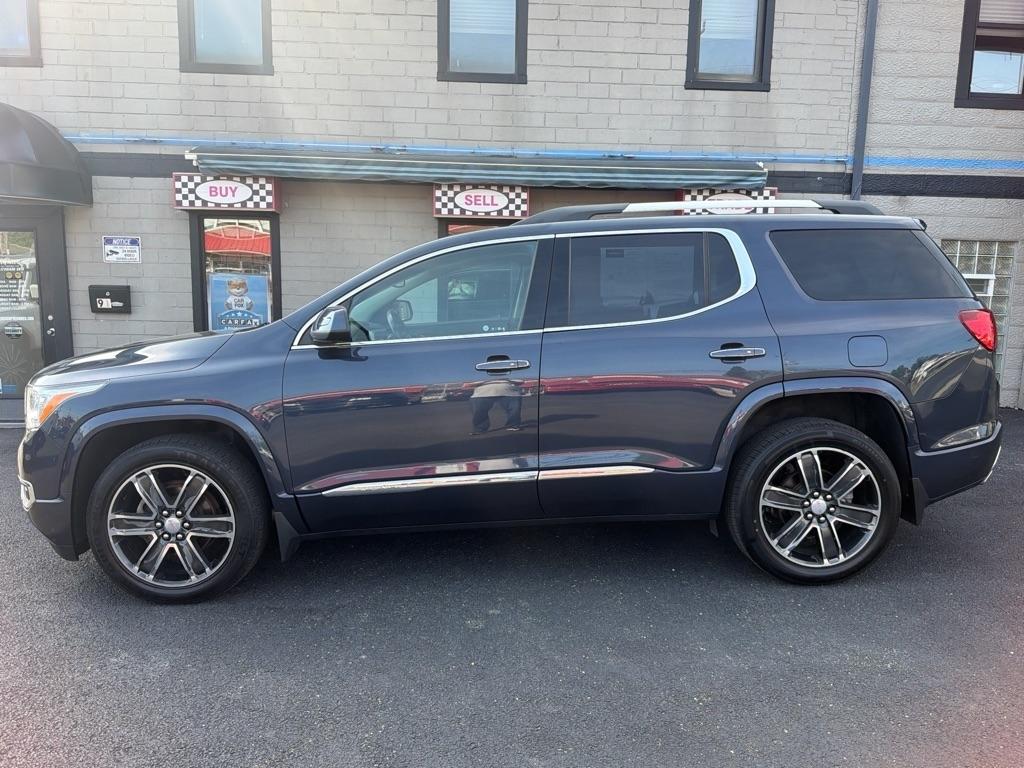 GMC Acadia Denali AWD 2018