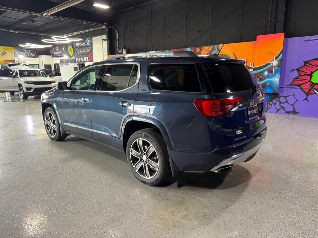 GMC Acadia Denali AWD 2018