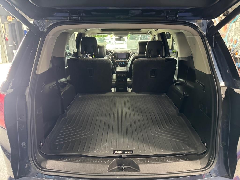 GMC Acadia Denali AWD 2018