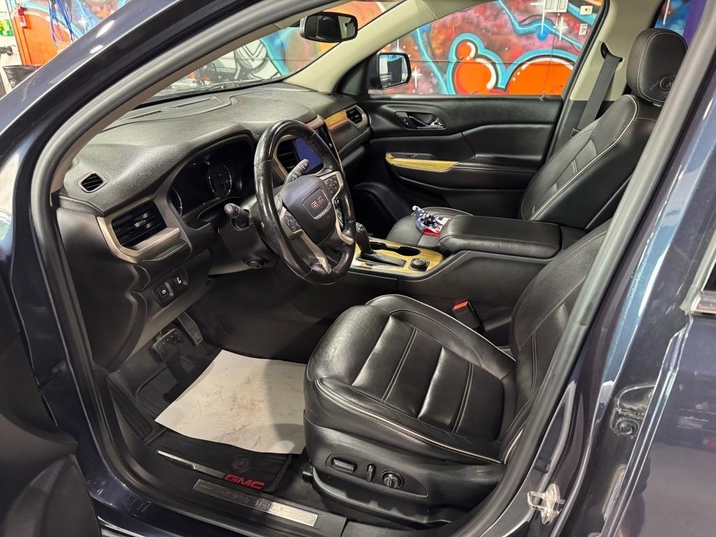 GMC Acadia Denali AWD 2018