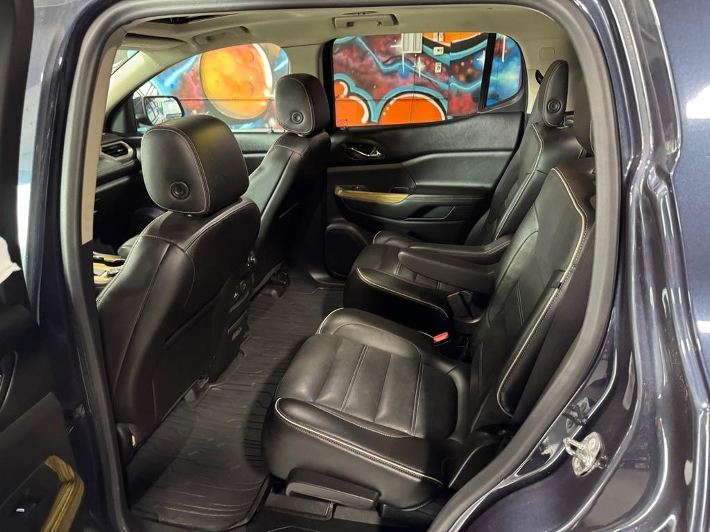 GMC Acadia Denali AWD 2018