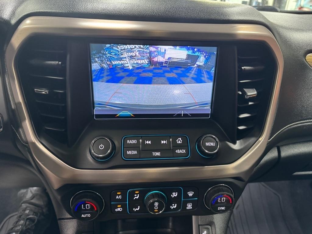 GMC Acadia Denali AWD 2018