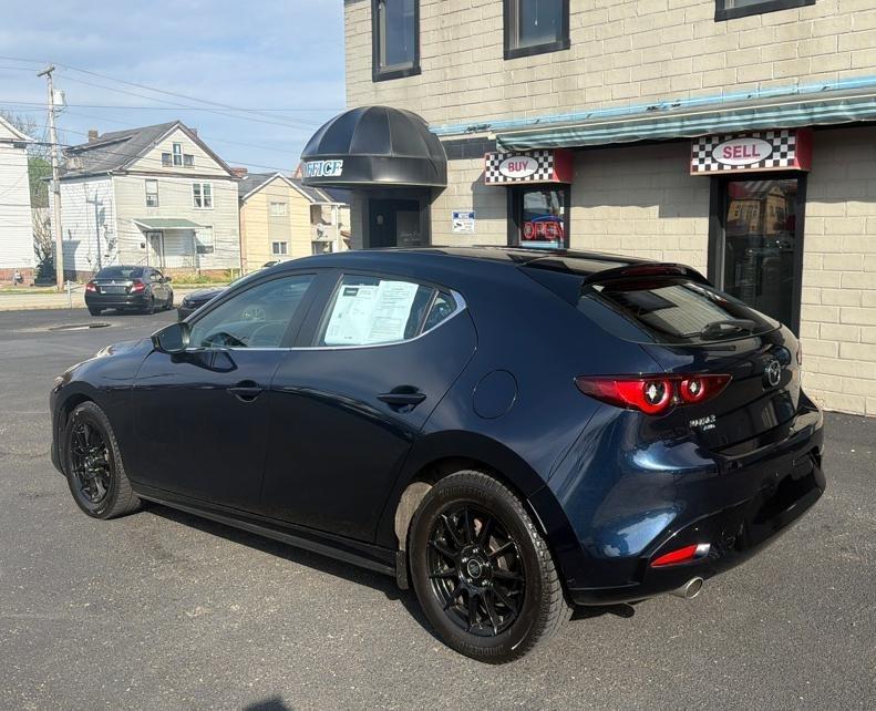 Mazda MAZDA3 Preferred Hatchback AWD 2022
