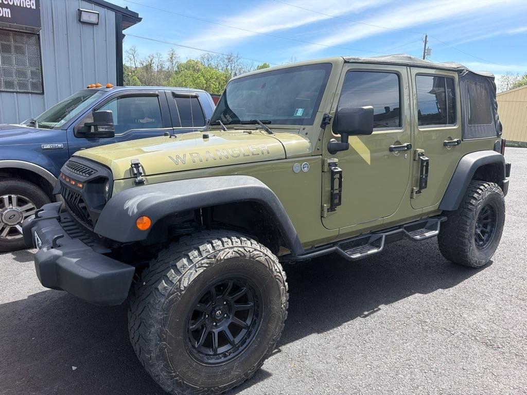 Jeep Wrangler Unlimited Sport 4WD 2013