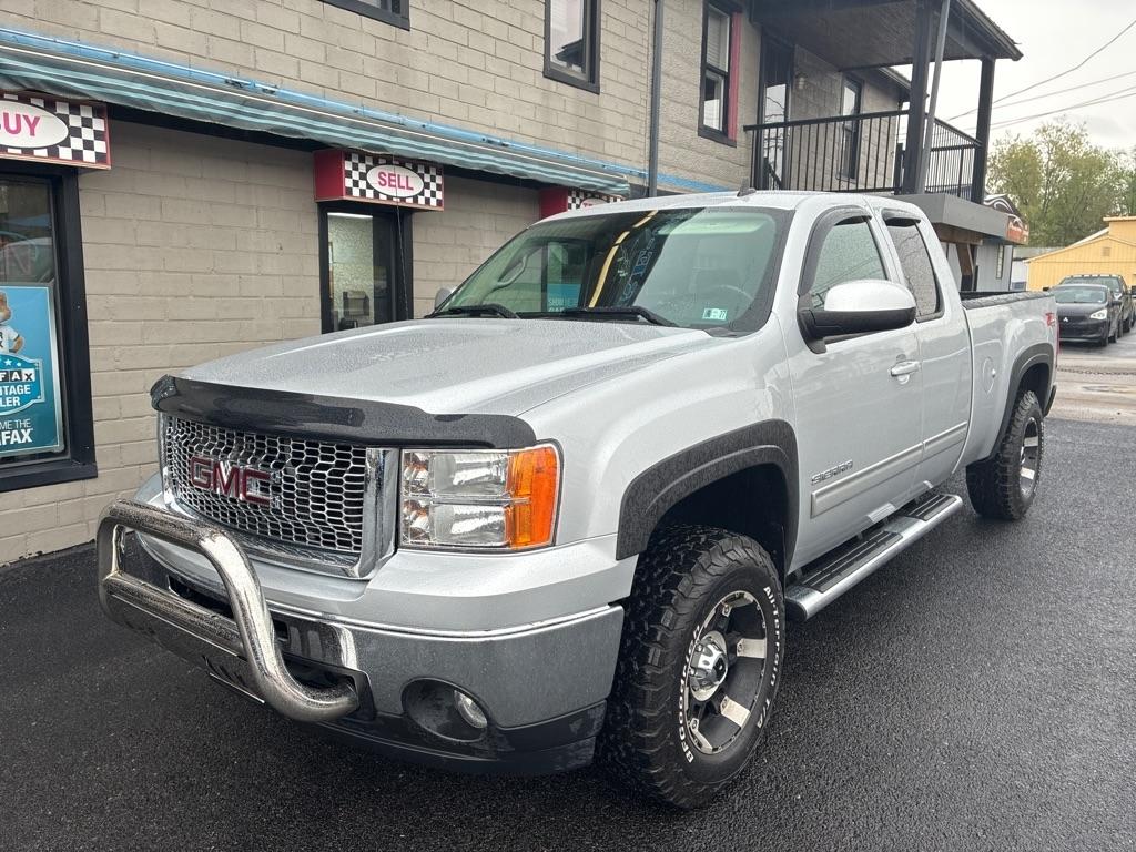 2013 GMC Sierra 1500 SLT Ext. Cab 4WD