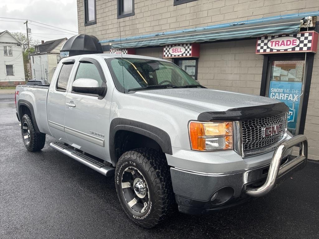 GMC Sierra 1500 SLT Ext. Cab 4WD 2013