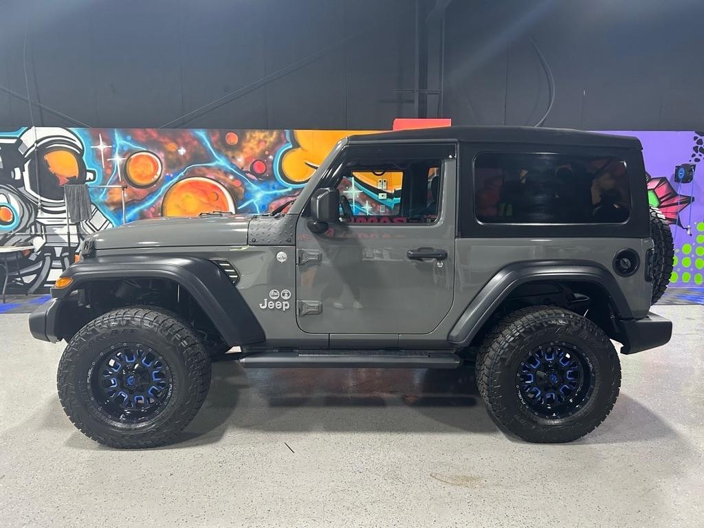 Jeep Wrangler Sport 4WD 2020
