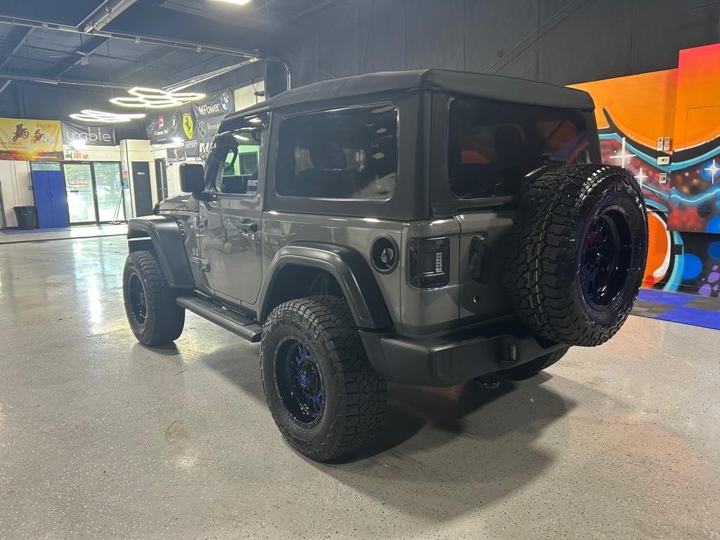 Jeep Wrangler Sport 4WD 2020