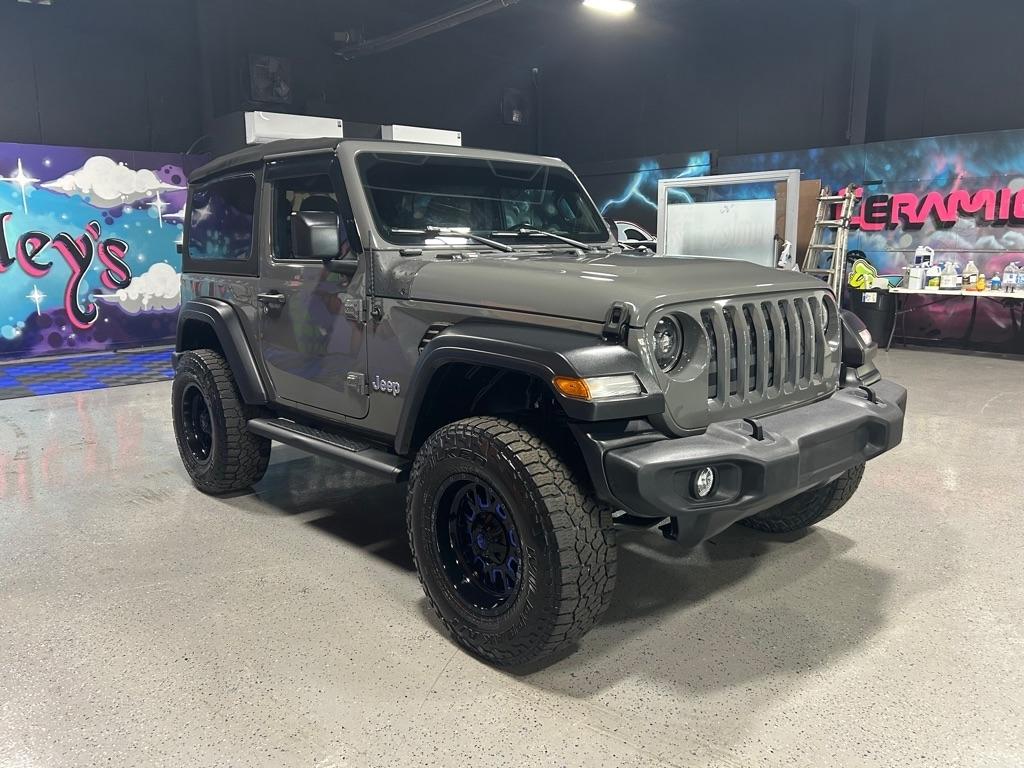 Jeep Wrangler Sport 4WD 2020