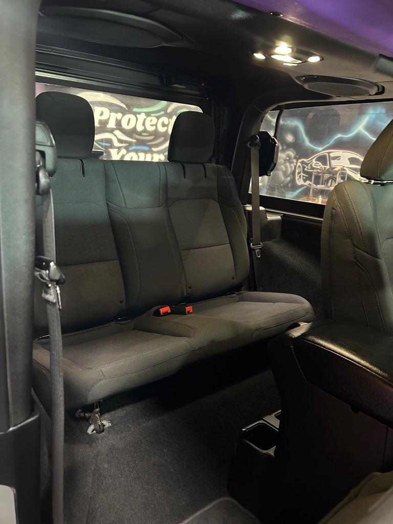 Jeep Wrangler Sport 4WD 2020