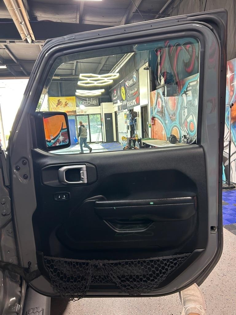 Jeep Wrangler Sport 4WD 2020