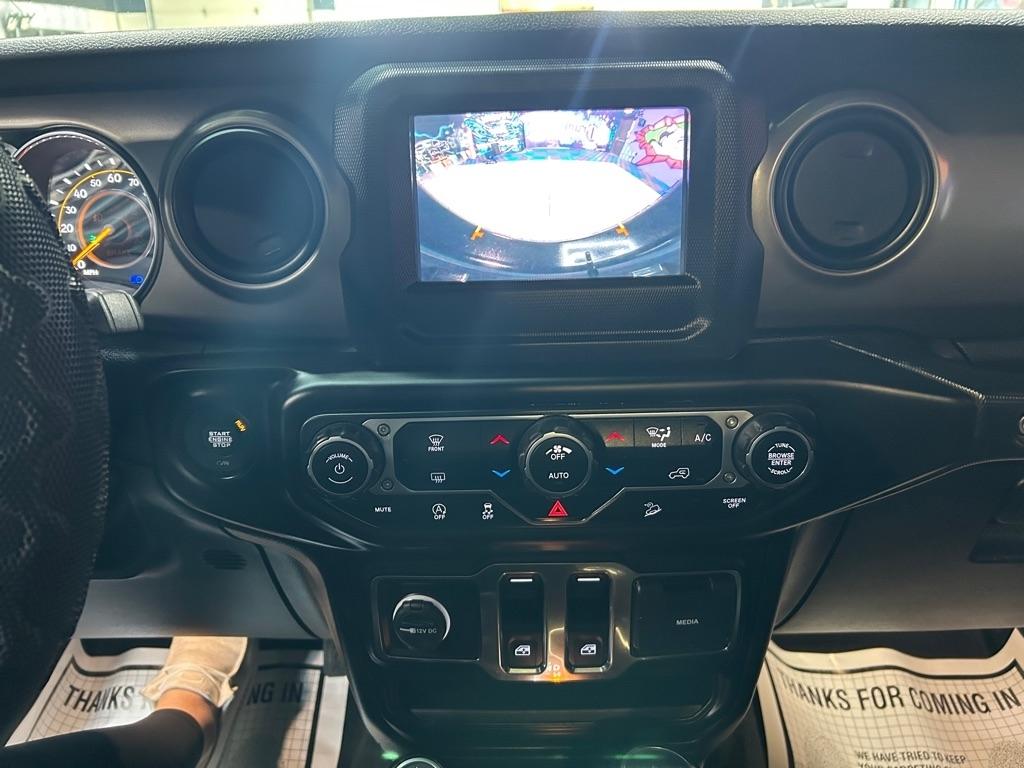 Jeep Wrangler Sport 4WD 2020