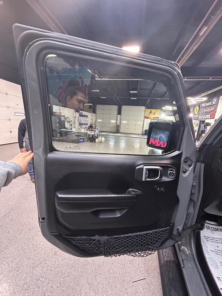 Jeep Wrangler Sport 4WD 2020