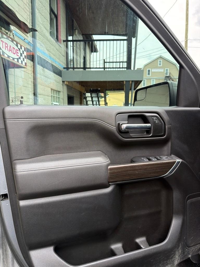 Chevrolet Silverado 1500 Limited LT Trail Boss Crew Cab 4WD 2022